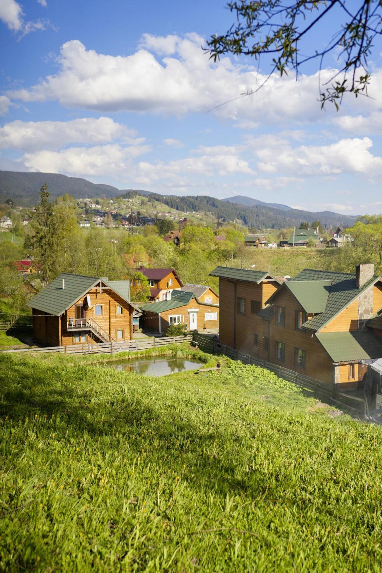 Готель Добрій Vorokhta Exterior photo